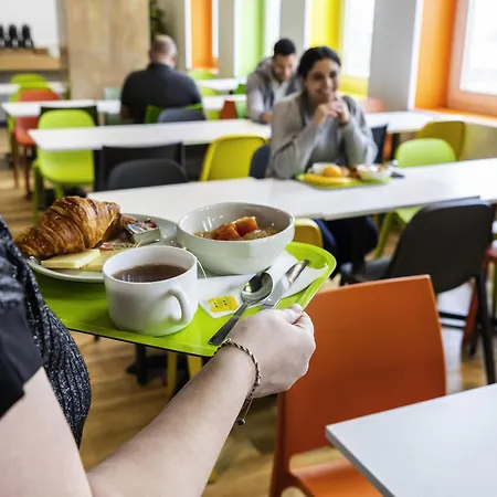 Hotel Ibis Budget Paris Porte De Bercy Charenton-le-Pont