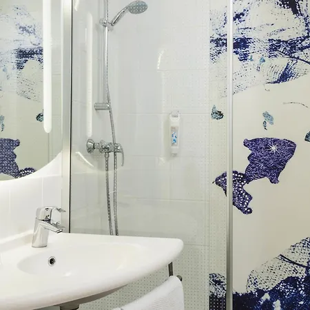Hotel Ibis Budget Paris Porte De Bercy Charenton-le-Pont