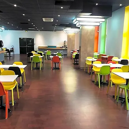 巴黎博泰赛宜必思快捷酒店 查伦顿·勒·彭特