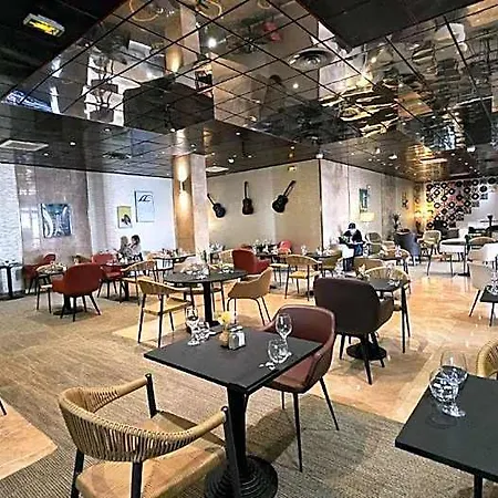Szálloda Ibis Budget Paris Porte De Bercy 2*