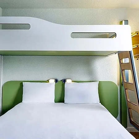 Hotel Ibis Budget Paris Porte De Bercy 2*