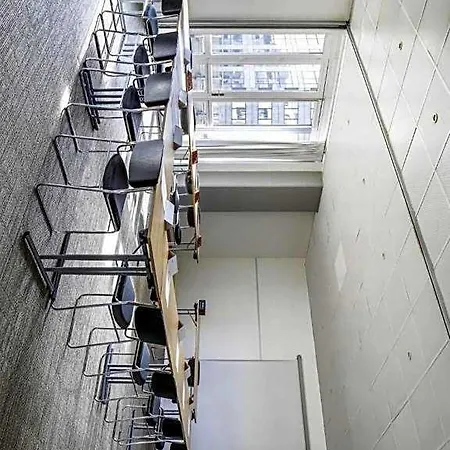 Ibis Budget Paris Porte De Bercy