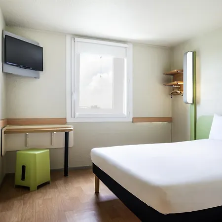Hotel Ibis Budget Paris Porte De Bercy