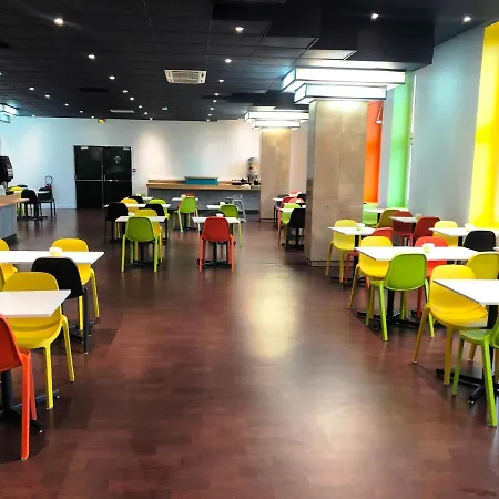 Ibis Budget Paris Porte De Bercy Charenton-le-Pont