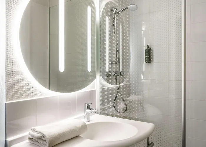Hotel Ibis Budget Paris Porte De Bercy