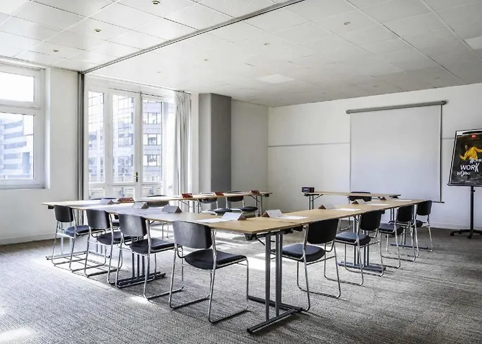 Ibis Budget Paris Porte De Bercy Hotel 2*