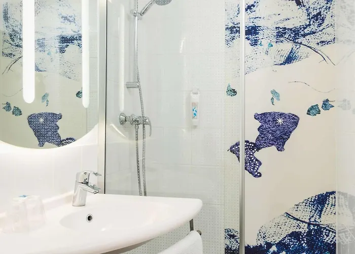 Hotel Ibis Budget Paris Porte De Bercy